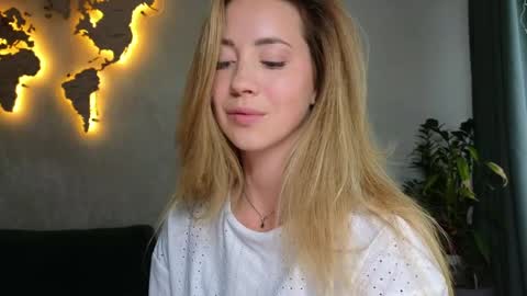 Miss Emmi online show from 05-27-26, 03:31