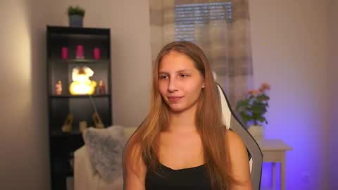 Emmie online show from 02-01-26, 02:26