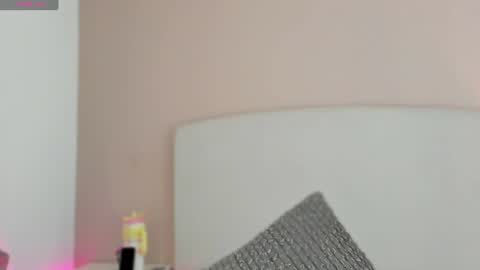 Snapshot of emmiily_z chatting on 07-29-26, 07:12 Emmiily online show from 07-29-26, 07:12