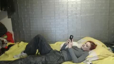 Emmily000 online show from 03-12-25, 02:30