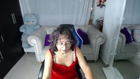 Emmily online show from 02-06-25, 12:00