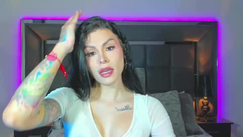 Snapshot of emmilysantibanez chatting on 12-09-24, 01:45 Emmily Santibaez online show from 12-09-24, 01:45