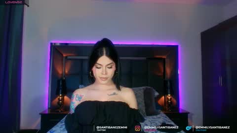 Snapshot of emmilysantibanez chatting on 02-16-25, 03:59 Emmily Santibaez online show from 02-16-25, 03:59