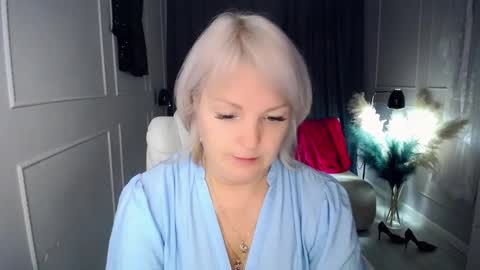 Snapshot of emmmam chatting on 10-29-25, 06:26 emmmam online show from 10-29-25, 06:26