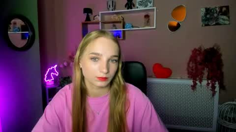 Emori online show from 05-11-26, 05:57
