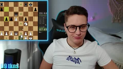 Eva online show from 03-08-26, 12:42