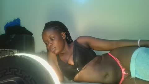 empress_emma online show from 05-06-26, 06:08