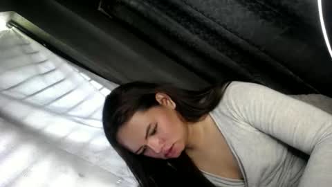 Snapshot of empressrheo chatting on 09-12-25, 03:50 empressrheo online show from 09-12-25, 03:50