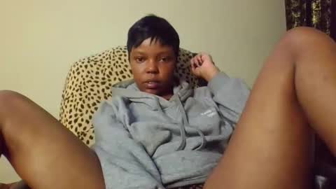 empress online show from 02-23-26, 11:35