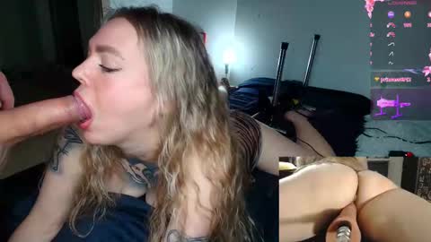 Snapshot of emptyhunters chatting on 11-24-25, 06:02 emptyhunters online show from 11-24-25, 06:02