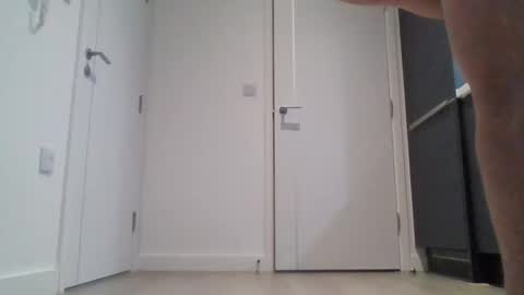 emrys2016833836 online show from 12-21-25, 09:00