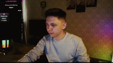 Snapshot of emveeboy96 chatting on 03-22-26, 07:12 emveeboy96 online show from 03-22-26, 07:12