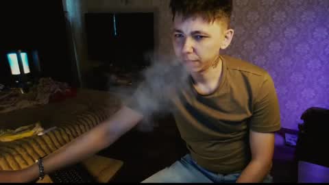 Snapshot of emveeboy96 chatting on 04-04-26, 12:24 emveeboy96 online show from 04-04-26, 12:24