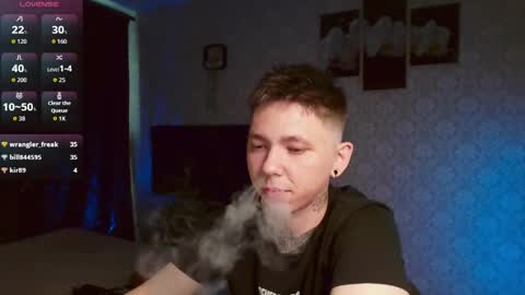 Snapshot of emveeboy96 chatting on 05-16-26, 06:21 emveeboy96 online show from 05-16-26, 06:21