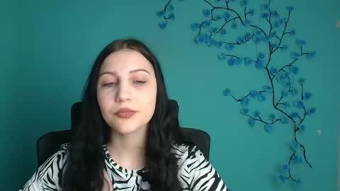 Emma online show from 05-14-26, 11:17
