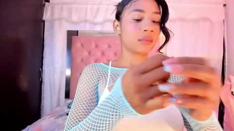 Snapshot of emy_bw chatting on 03-01-25, 11:04 Emy New profile my other account was suspended follow me online show from 03-01-25, 11:04