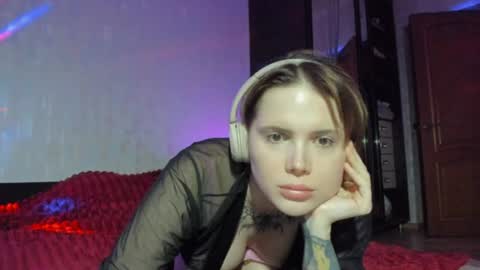 emydeliro online show from 07-25-26, 09:01