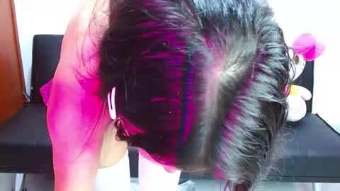 Snapshot of emysofia chatting on 03-26-26, 01:22 SOFI online show from 03-26-26, 01:22