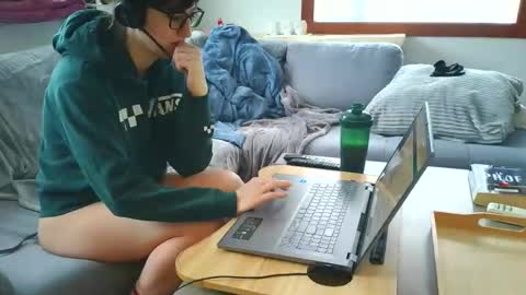 emyxxl online show from 02-17-26, 01:29