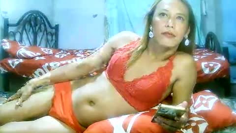 CHUN LY online show from 01-17-25, 02:50