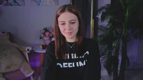 enchanted_bella online show from 10-11-25, 09:02