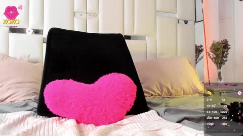 Snapshot of enchanttress chatting on 02-07-25, 05:20 Enchanttress online show from 02-07-25, 05:20