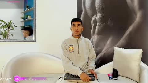 Ender online show from 11-09-25, 01:42