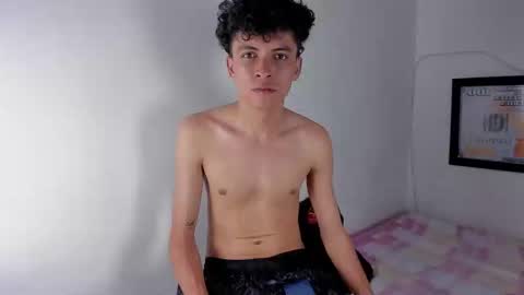 Snapshot of energy_lover137 chatting on 03-17-26, 10:57 Salo online show from 03-17-26, 10:57