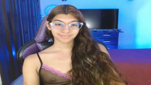 Snapshot of engiel_phoenix chatting on 07-25-26, 07:22 Engiel phoenix instagram engiel 13 online show from 07-25-26, 07:22