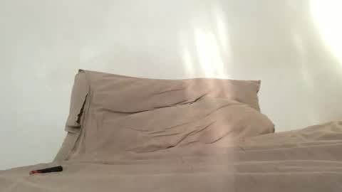 Snapshot of englisharabcock chatting on 10-29-25, 02:08 englisharabcock online show from 10-29-25, 02:08