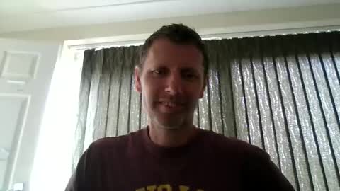 Snapshot of englishguy183 chatting on 05-05-26, 09:17 EnglishGuy183 online show from 05-05-26, 09:17