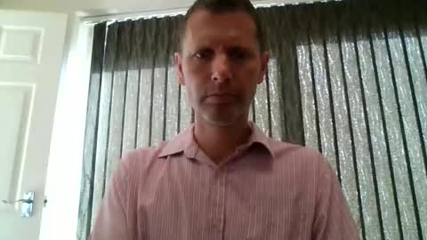 Snapshot of englishguy183 chatting on 05-15-26, 08:54 EnglishGuy183 online show from 05-15-26, 08:54