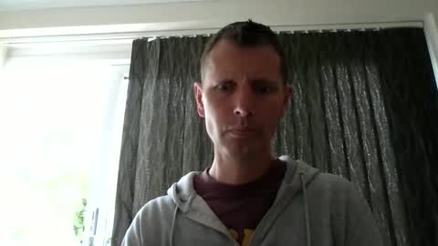 Snapshot of englishguy183 chatting on 05-16-26, 01:10 EnglishGuy183 online show from 05-16-26, 01:10