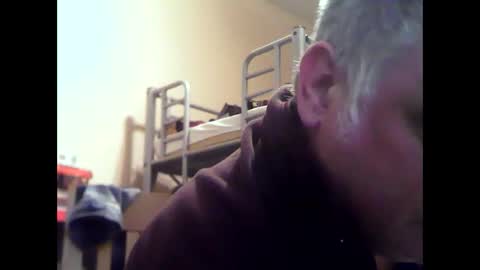 englishguysurrey online show from 02-02-26, 07:07