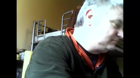 englishguysurrey online show from 02-18-26, 11:50