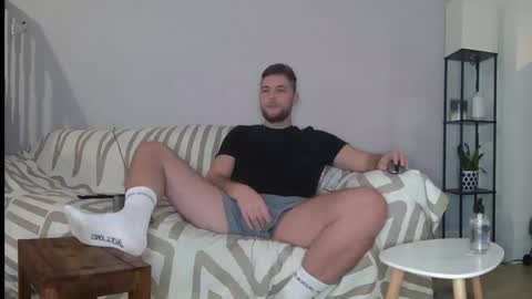 Snapshot of englishladxxx chatting on 12-02-24, 01:58 Englishladxxx online show from 12-02-24, 01:58