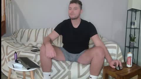 Snapshot of englishladxxx chatting on 12-08-24, 01:02 Englishladxxx online show from 12-08-24, 01:02