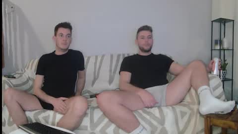 Snapshot of englishladxxx chatting on 12-18-24, 10:57 Englishladxxx online show from 12-18-24, 10:57