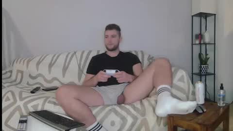 Snapshot of englishladxxx chatting on 12-21-24, 11:45 Englishladxxx online show from 12-21-24, 11:45