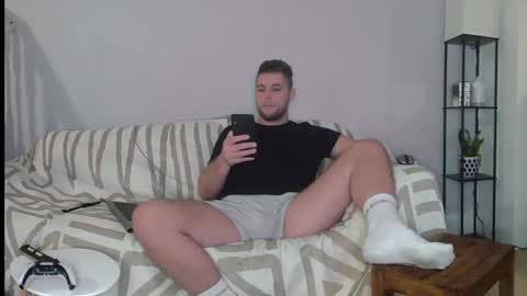 Snapshot of englishladxxx chatting on 12-27-24, 12:07 Englishladxxx online show from 12-27-24, 12:07