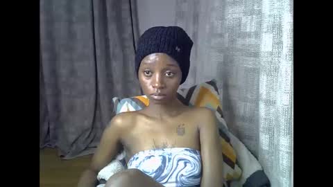 enkarxx online show from 10-03-25, 07:00