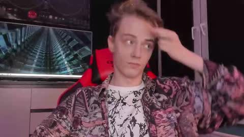 Enker online show from 10-17-25, 08:11