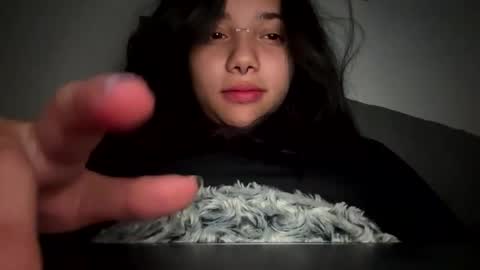 Snapshot of enmaverhoeven chatting on 10-24-25, 06:48 EmmaVerhoeven online show from 10-24-25, 06:48