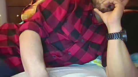 Snapshot of enri1212 chatting on 10-14-25, 11:49 enri1212 online show from 10-14-25, 11:49