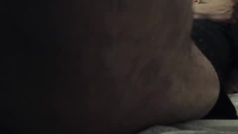 Snapshot of enri1212 chatting on 11-27-25, 02:46 enri1212 online show from 11-27-25, 02:46