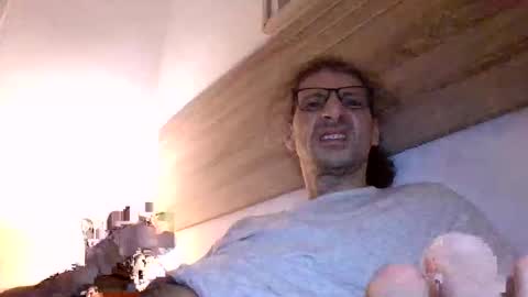 Snapshot of enri222 chatting on 03-01-25, 01:32 rineking online show from 03-01-25, 01:32