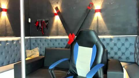 enrique online show from 10-15-25, 11:43