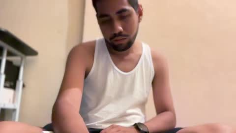 Enriquegc197 online show from 01-11-25, 02:04