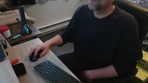 Enthusiest online show from 10-24-25, 04:58