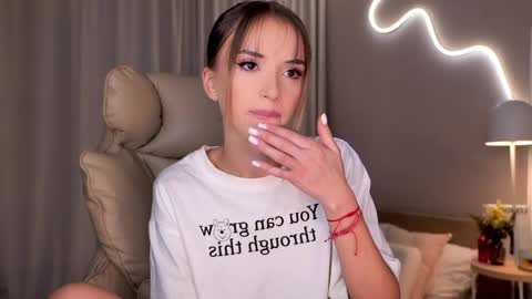 entya online show from 03-30-26, 06:25